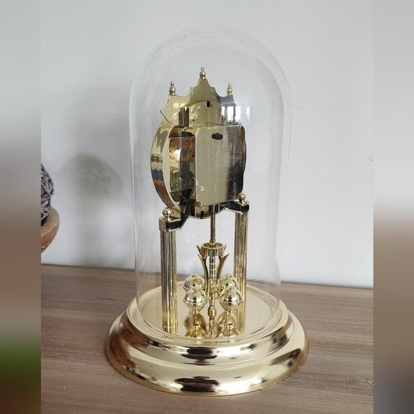 ⏰ Chronos Gold Glass Dome Anniversary Mantel Clock – Rotating Pendulum, Elegant - Picture 6 of 15